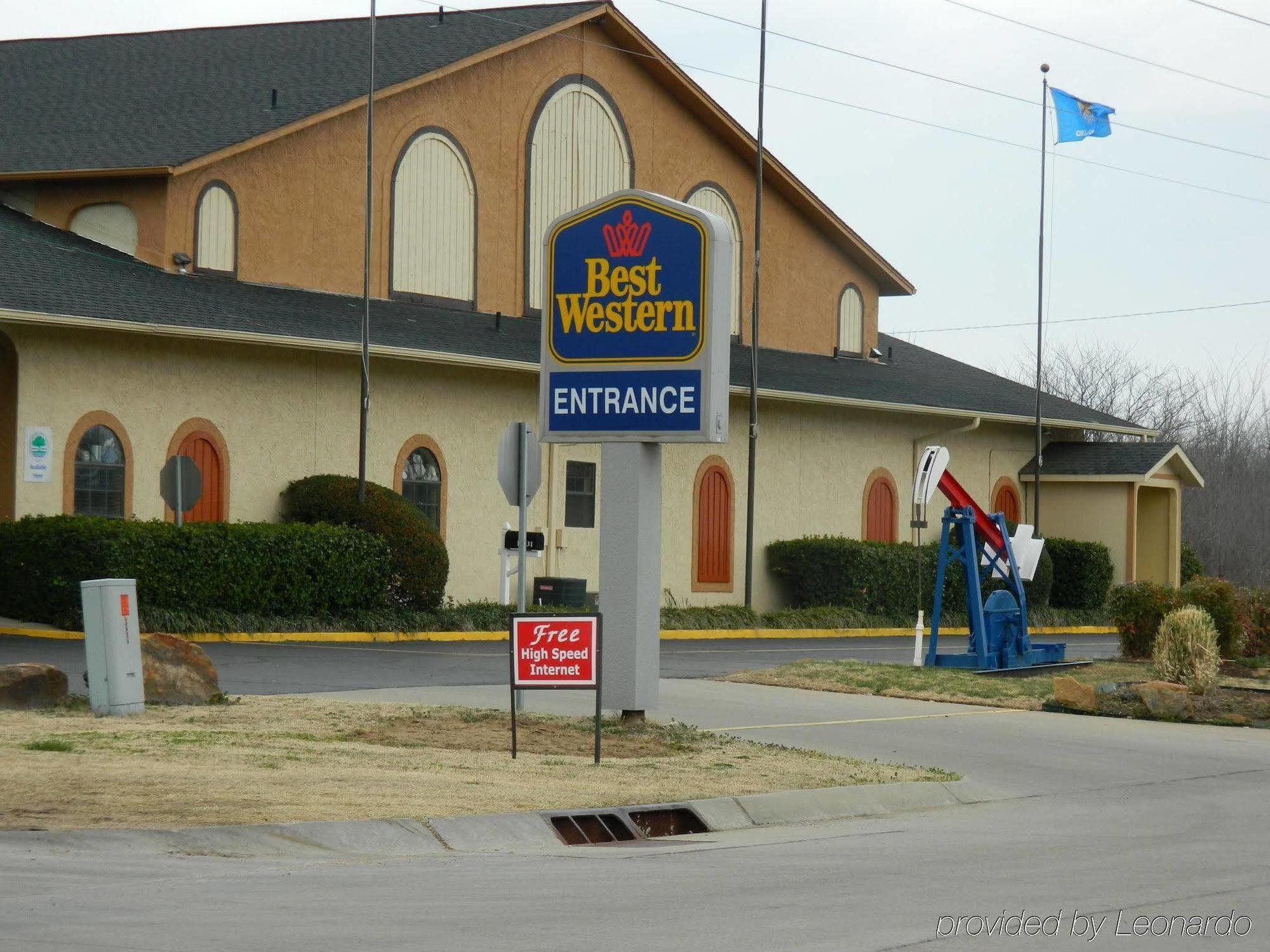 Quality Inn Glenpool - Tulsa Bagian luar foto